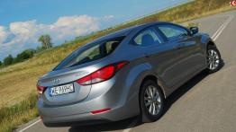 Hyundai Elantra V Facelifting - galeria redakcyjna - widok z tyłu