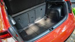Skoda Rapid Monte Carlo 1.2 TSI 105 KM - galeria redakcyjna - tył - bagażnik otwarty