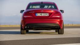 Mercedes CLA 220 CDI (C117) 2012 - widok z tyłu