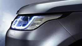 Land Rover Range Rover Sport II (2014) - lewy przedni reflektor - włączony