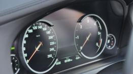 BMW Seria 7 F01 Sedan Facelifting 740d 313KM - galeria redakcyjna - komputer pokładowy