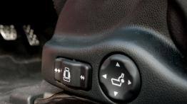 Honda Civic IX Hatchback 5d 1.8 i-VTEC 142KM - galeria redakcyjna - sterowanie regulacją foteli