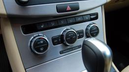 Volkswagen CC Coupe 3.6 V6 300KM - galeria redakcyjna - panel sterowania wentylacją i nawiewem