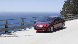 Subaru Legacy VI (2015) - widok z przodu