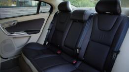 Volvo S60L (2014) - tylna kanapa