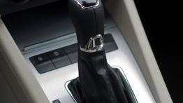 Skoda Octavia III Liftback 2.0 TDI - galeria redakcyjna - skrzynia biegów