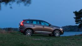 Volvo XC60 Facelifting (2014) - prawy bok