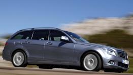 Mercedes Klasa C 2007 Kombi - prawy bok