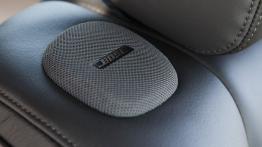 Infiniti M 2010 - inny element wnętrza z przodu