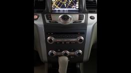 Nissan Murano 2011 - konsola środkowa