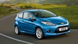 Ford Fiesta Hatchback 3D - widok z przodu