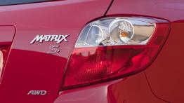 Toyota Matrix 2011 - prawy tylny reflektor - włączony