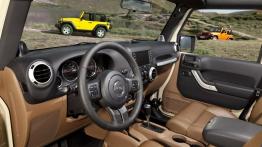 Jeep Wrangler 2011 - wersja 5-drzwiowa - pełny panel przedni