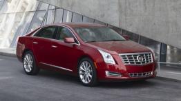 Cadillac XTS - prawy bok