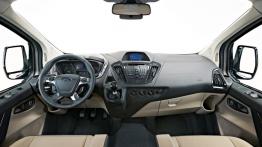 Ford Tourneo Custom Concept - pełny panel przedni