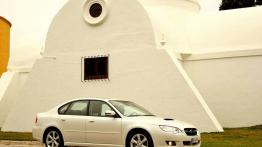 Subaru Legacy Sedan 2008 - prawy bok