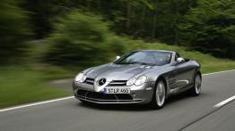 Mercedes SLR Roadster - widok z przodu