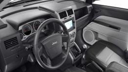 Jeep Compass - pełny panel przedni