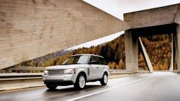 Land Rover Range Rover 2006 - widok z przodu