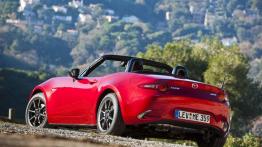 Mazda MX-5 IV (2015) - widok z tyłu