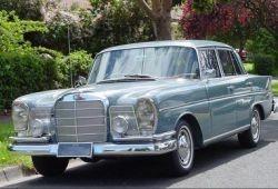 Mercedes W111 Limuzyna 220 S 110KM 81kW 1959-1965