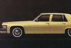 Cadillac DeVille VIII Sedan 4.1 127KM 93kW 1977-1981