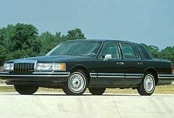 Lincoln Town Car II