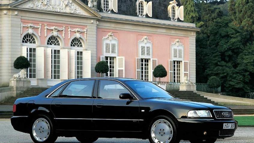Audi A8 D2 Sedan 4.2 quattro 300KM 221kW 1994-1998