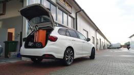 Fiat Tipo SW S-Design 1.6 Multijet 120 KM - galeria redakcyjna (1) - tył - bagażnik otwarty