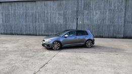 Volkswagen Golf R - galeria redakcyjna (1) - lewy bok