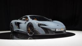 McLaren 675LT (2016) - widok z przodu