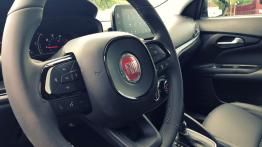 Fiat Tipo SW 1.6 Multijet 120 KM - galeria redakcyjna (1) - kierownica