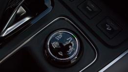 Citroen C5 Aircross 2.0 BlueHDI 178 KM - galeria redakcyjna (1) - pokr?t?o do sterowania trybami jaz