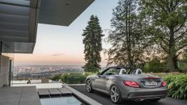 Mercedes SLK po zmianach i już jako SLC