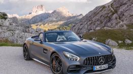Mercedes-AMG GT z otwartym dachem