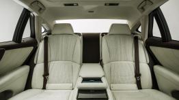 Flagowy Lexus w nowej odsłonie