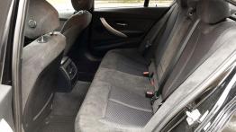 BMW 320d xDrive – dwa oblicza