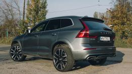 Volvo XC60 – z błyskiem w oku