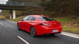 Opel Insignia Grand Sport - sedan na nowo
