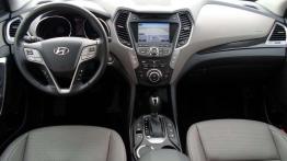 Hyundai Santa Fe 2.2 CRDi - mierzy wysoko
