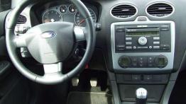 Toyota Auris czy Ford Focus?