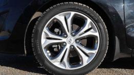 Hyundai i30 1.6 GDI - poszukiwanie sportu