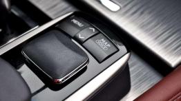 Lexus GS 450h - luksus przez duże L