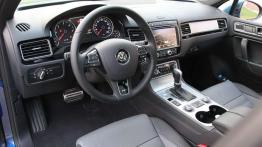 Volkswagen Touareg 4.2 V8 TDI - luksusowo-terenowy