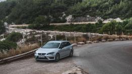 Seat Leon Cupra 290 - szybkość i precyzja