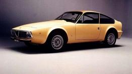 Alfa Romeo Giulia - zmysłowa, jak każda Julia