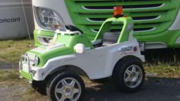 Moc, dźwięk i ... błoto