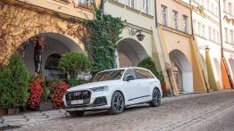 Audi Q7 facelifting ? pierwsza jazda - widok z przodu