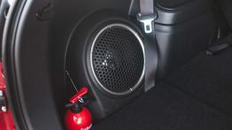 Mitsubishi Outlander 2.0 4WD CVT - galeria redakcyjna - baga?nik - inne uj?cie