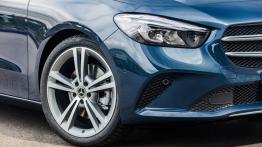 Marcedes Klasa B (2018) - prawy przedni reflektor - wy??czony